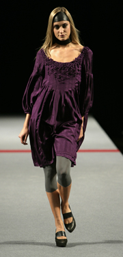 RÃƒÂ¼tzou Fall 2007 Runway